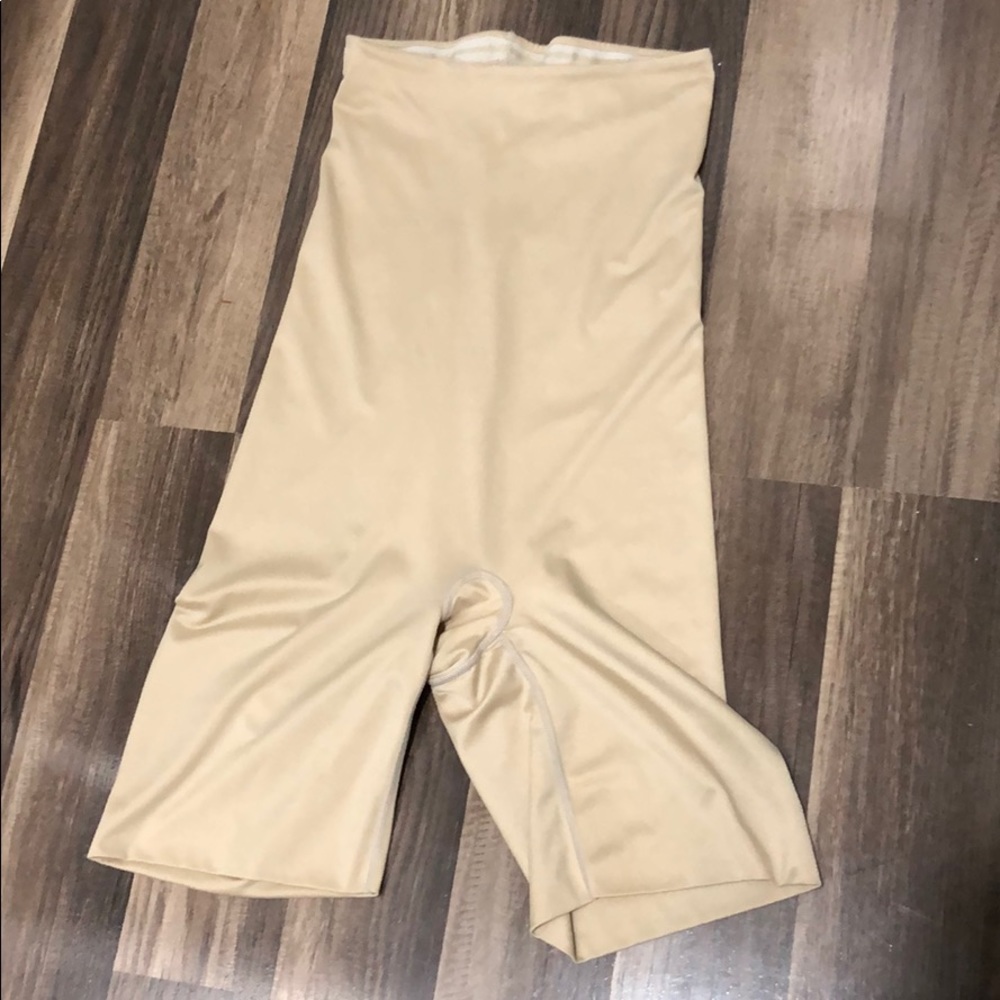 Spanx Body shaper